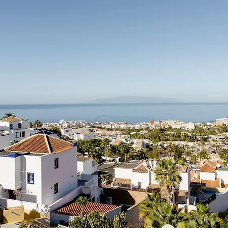 Con Vistas Al Mar 阿德耶