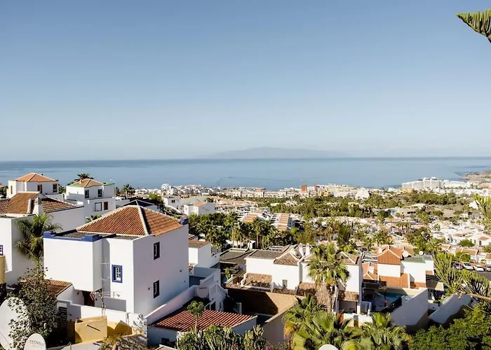 Con Vistas Al Mar 阿德耶